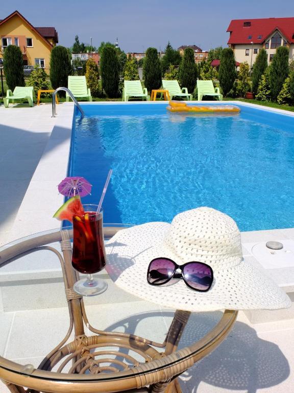 Riviera -Adults Only Villa Rewal Exterior photo